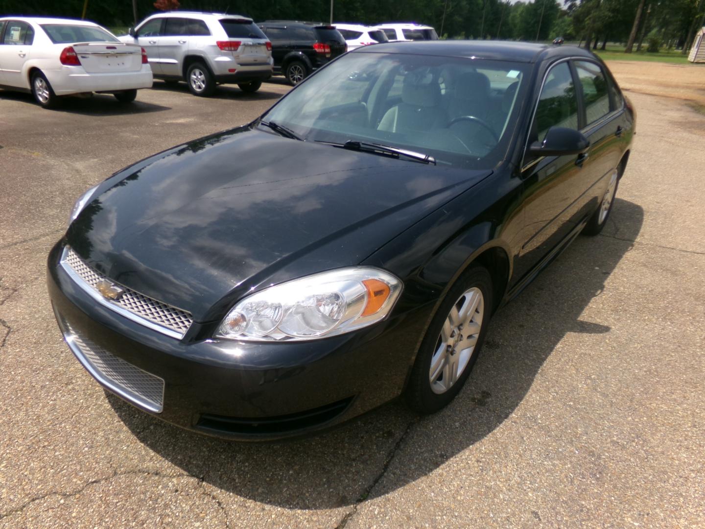2014 Black /Gray Chevrolet Impala LT (2G1WB5E35E1) with an 3.6L V6 DOHC 16V FFV engine, 6-Speed Automatic transmission, located at 401 First NE, Bearden, AR, 71720, (870) 687-3414, 33.726528, -92.611519 - Photo#0